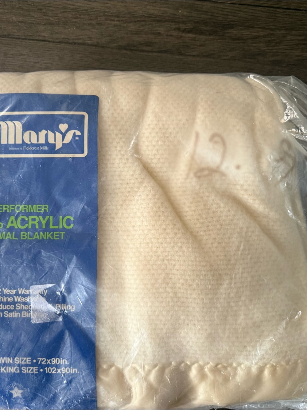 New Vintage St. Mary’s Thermal Waffle Weave Cream Blanket 72x90 Satin Border